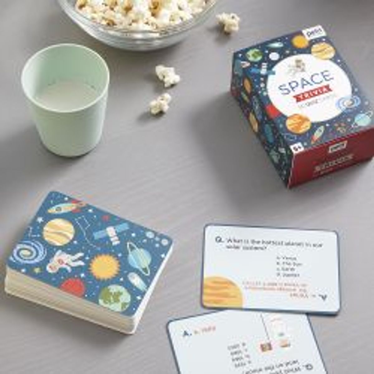 Petit Collage Space Trivia Cards - Spil