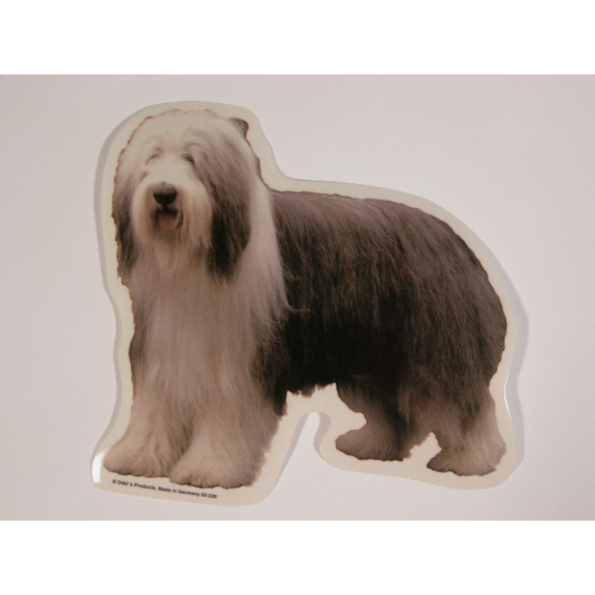 Bearded Collie, st. Vælg: klistermærke, nøglering, broche, slipsenål, mm.