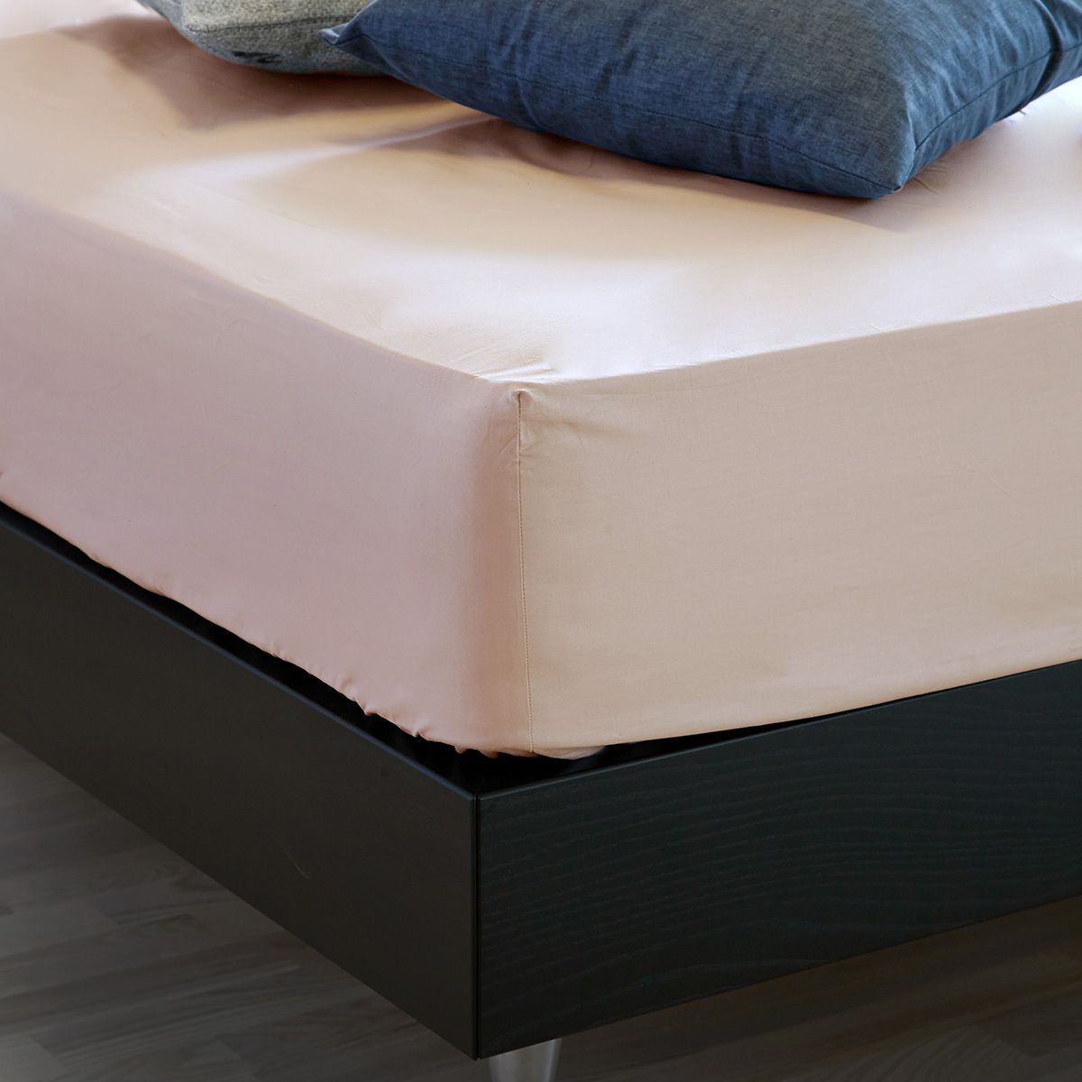 Unikka faconlagen 140x210x20 varm rosa/satin