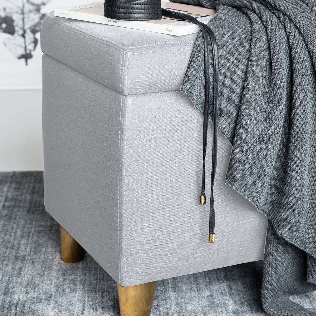 Svane ottoman Mineral Light Grey