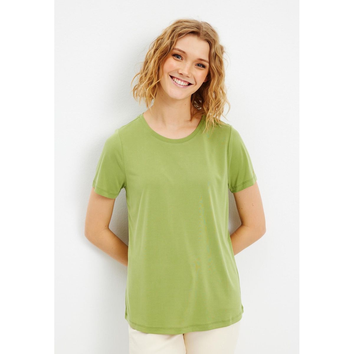 IN FRONT Nina T-shirt, Farve: Apple Green, Størrelse: M, Dame