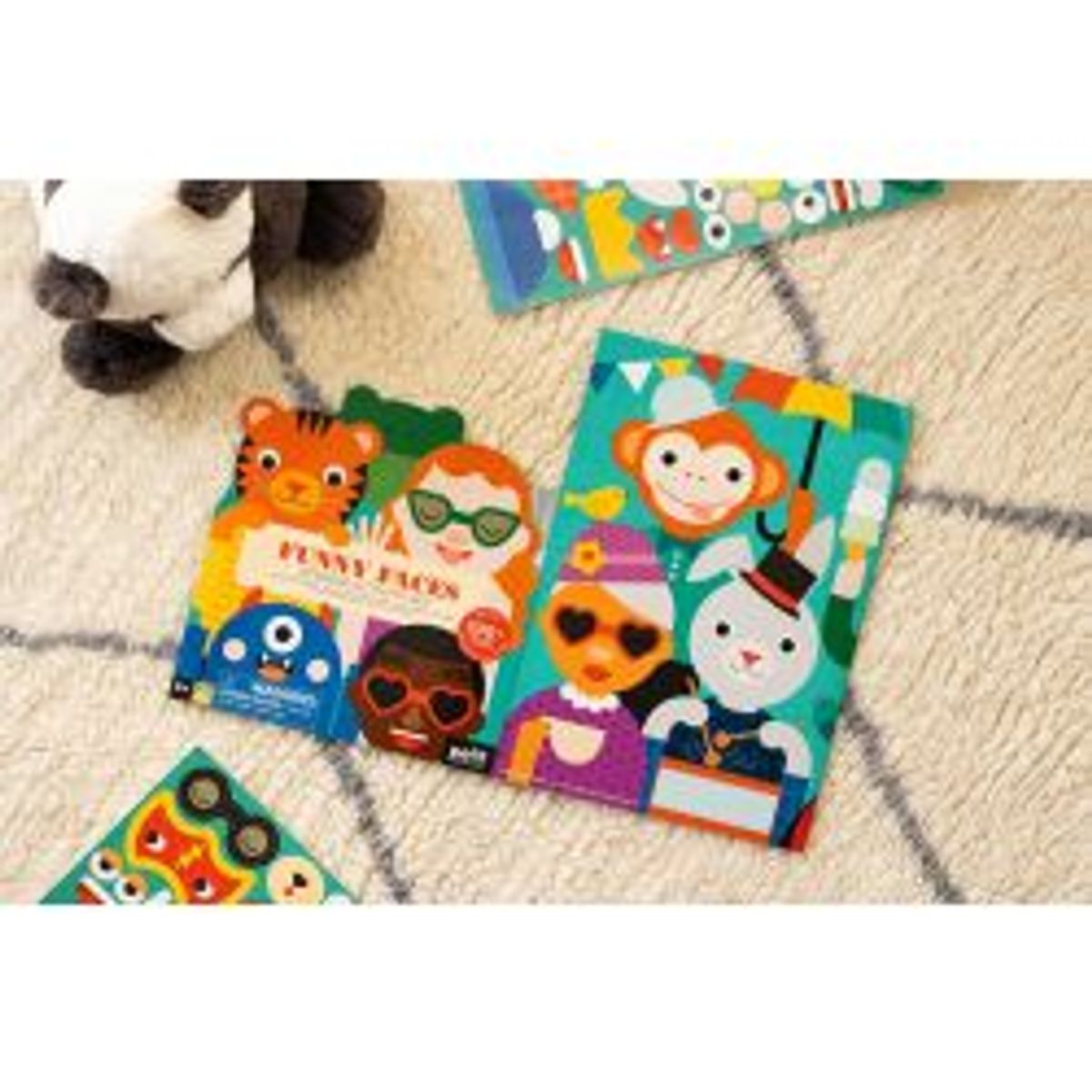 Petit Collage Stickers And Activity Set Funny Faces - Legetøj