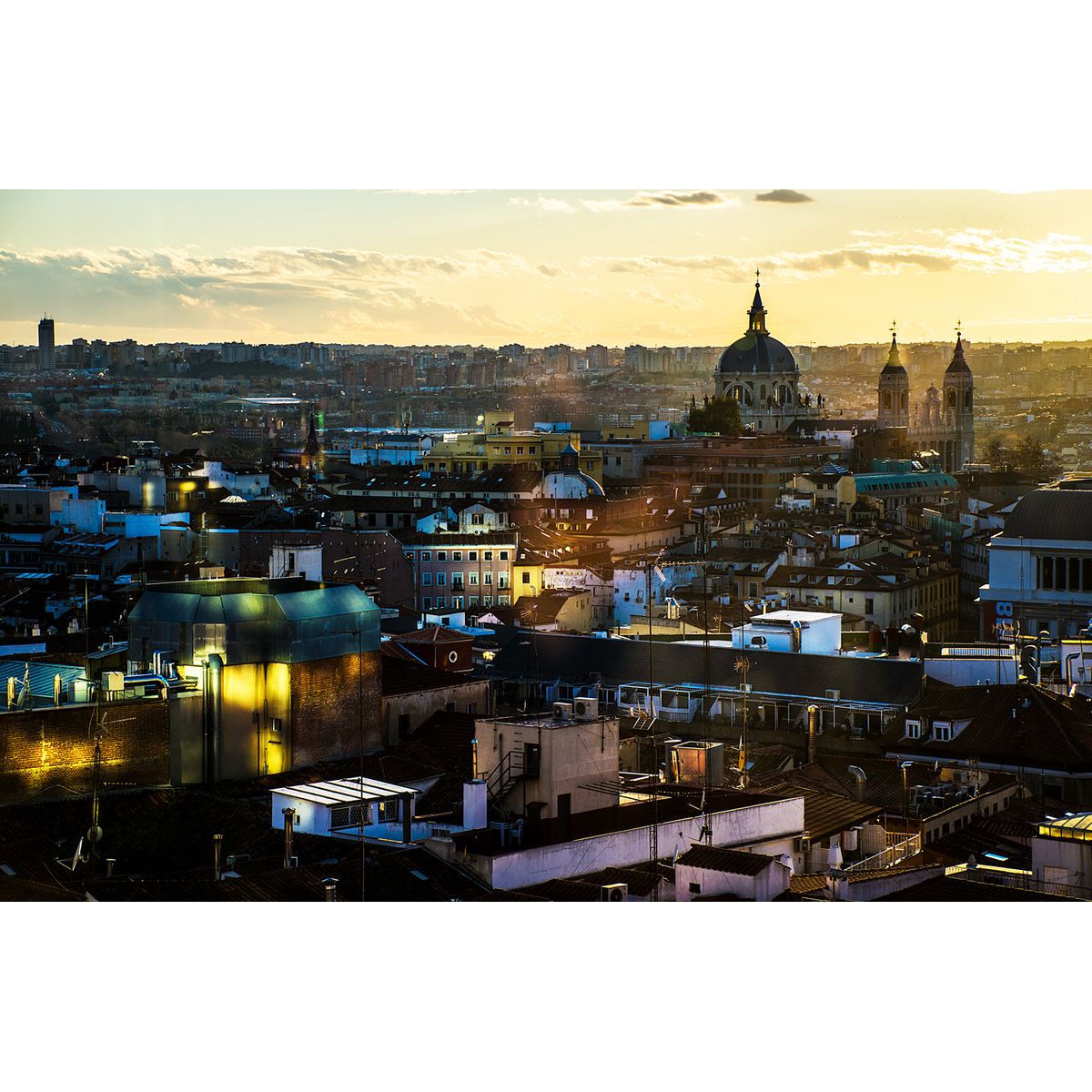 Madrid Rooftop af Kirsten Stigsgaard