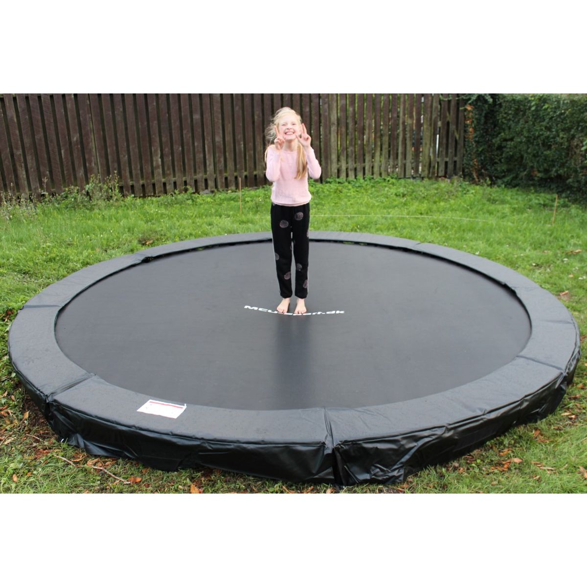 MCU-Sport NedGravet / Inground Trampolin 3.7M