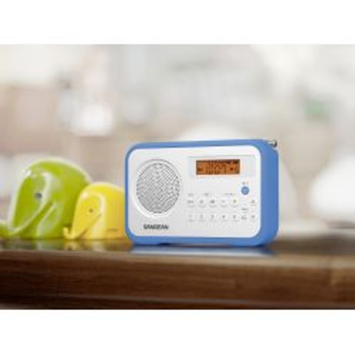 Sangean Prd18 Am/fmstereo Digital Tuning Portable Receivee - Radio