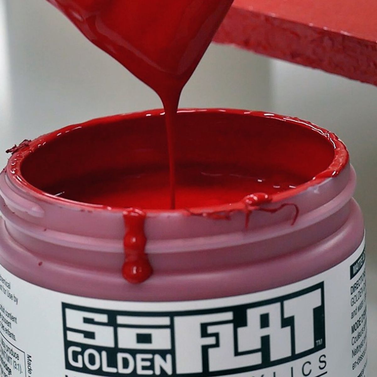 Golden Sof 118 ml . 6755 Titanium White