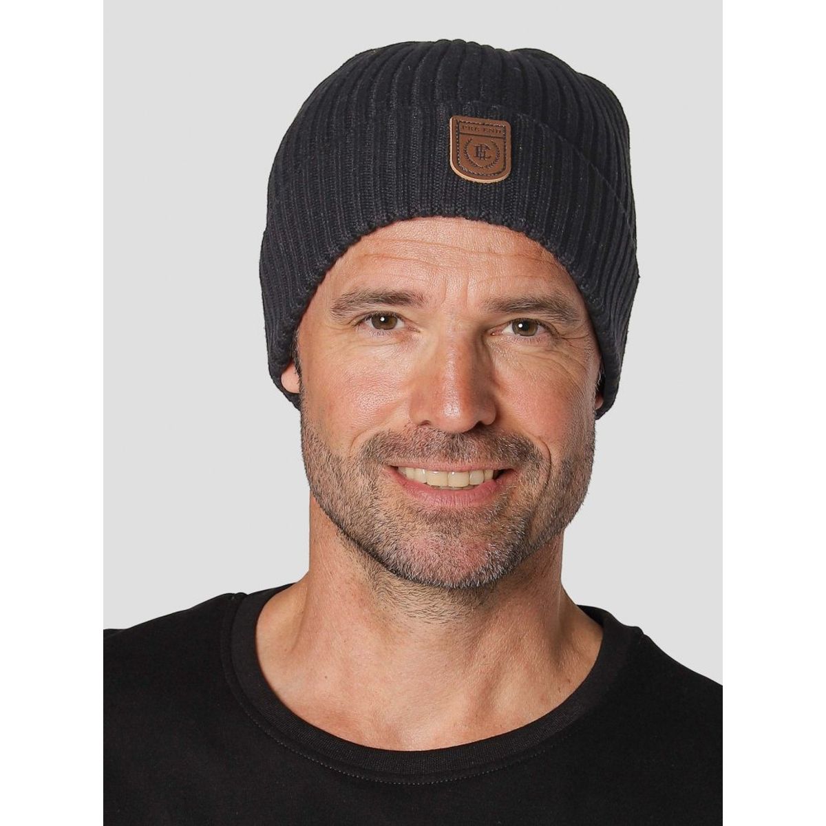 Pre End - Oakwood beanie i sort - Herre - ONE SIZE