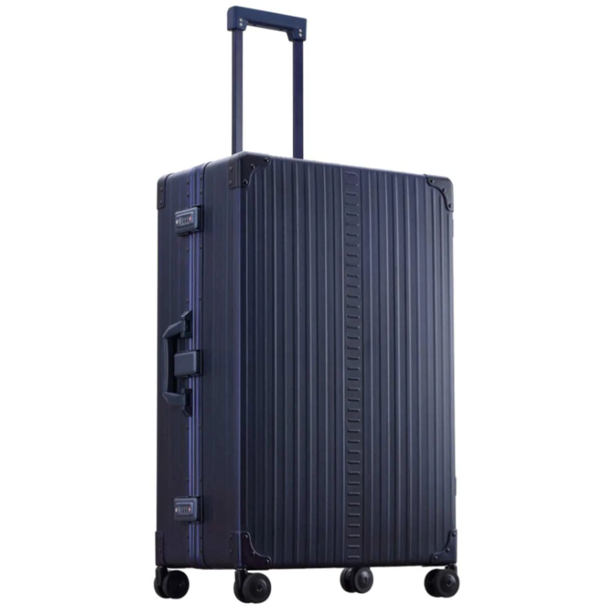 Aleon 30" Check In Macro Traveler Blue 3055