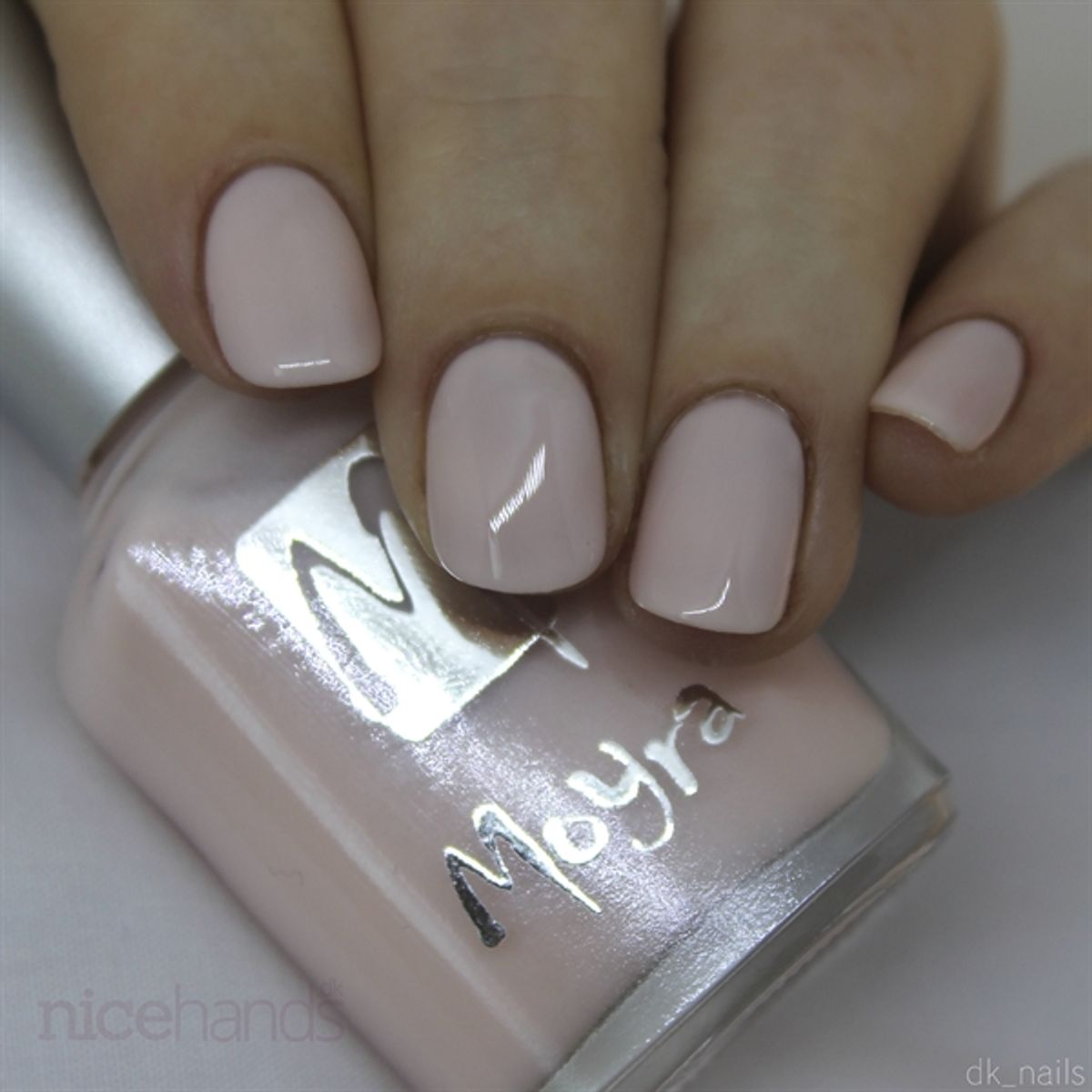 Nail Polish No. 06, Moyra