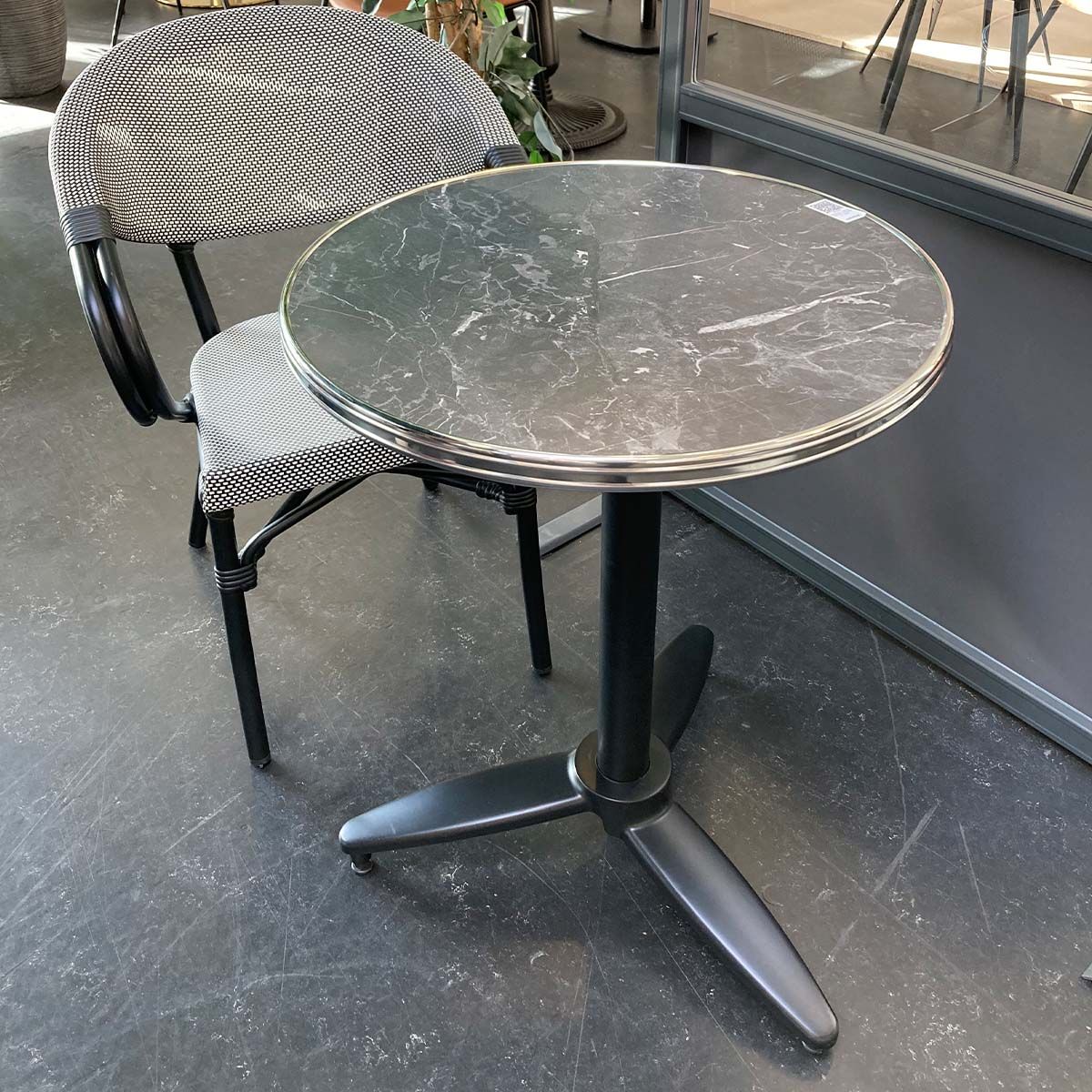 WERZALIT - Marmor Marquina bordplade rustfri stålring rund - ø70cm