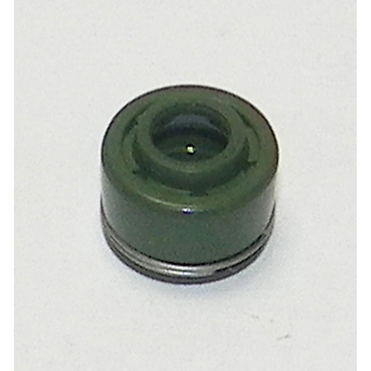 Seal, Valve Stem: Honda 80 - 1000 Valve Stem Seal 83-22 - 12208413003