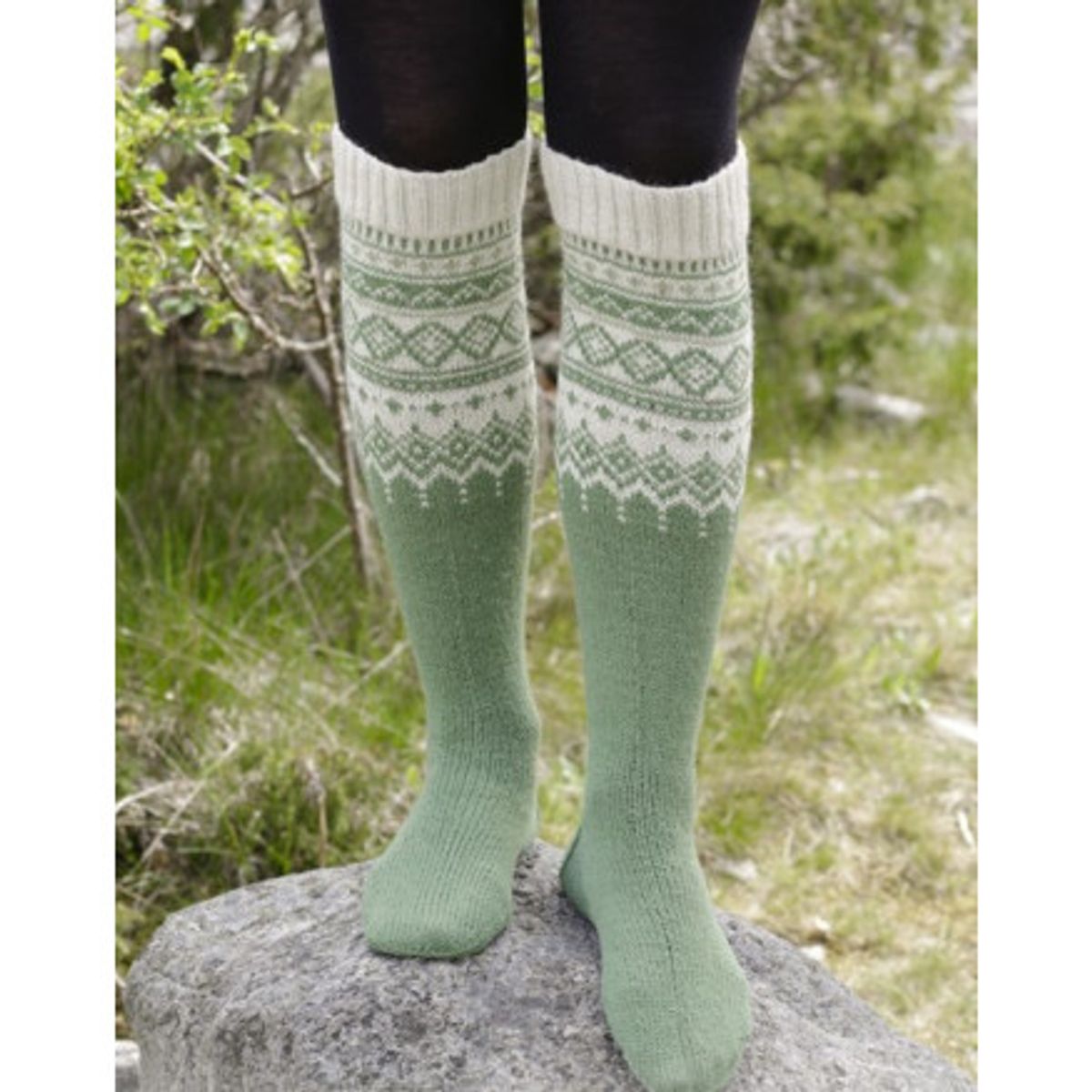 Perles du Nord Socks by DROPS Design - Sokker Strikkeopskrift str. 35/ - 35/37