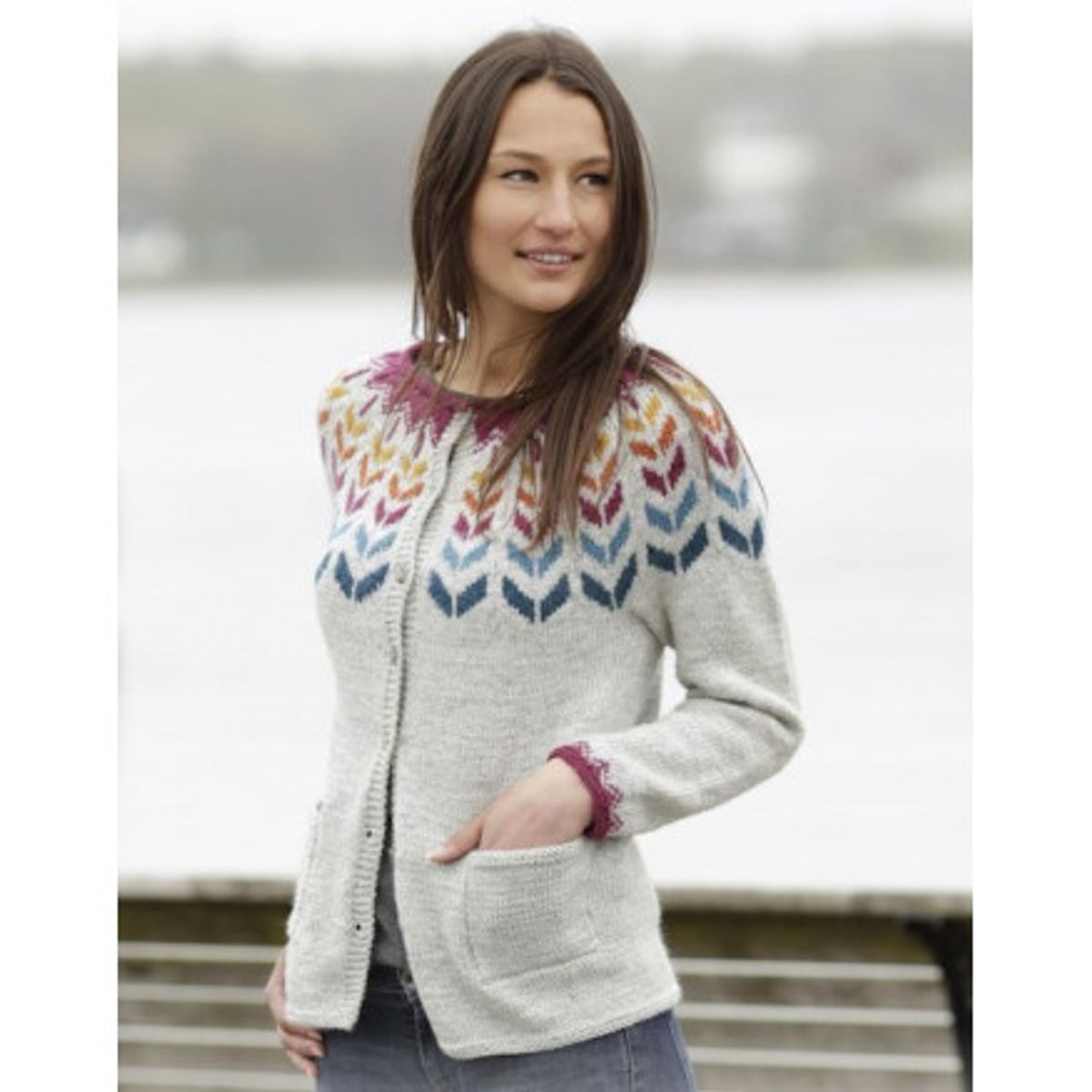 Joyride Cardigan by DROPS Design - Jakke med nordisk mønster Strikkeop - Large