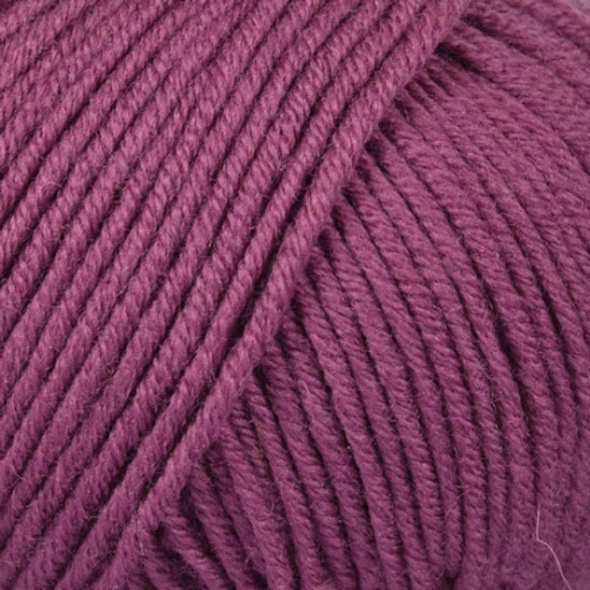 MayFlower London Merino Garn 14 Victoria blomme