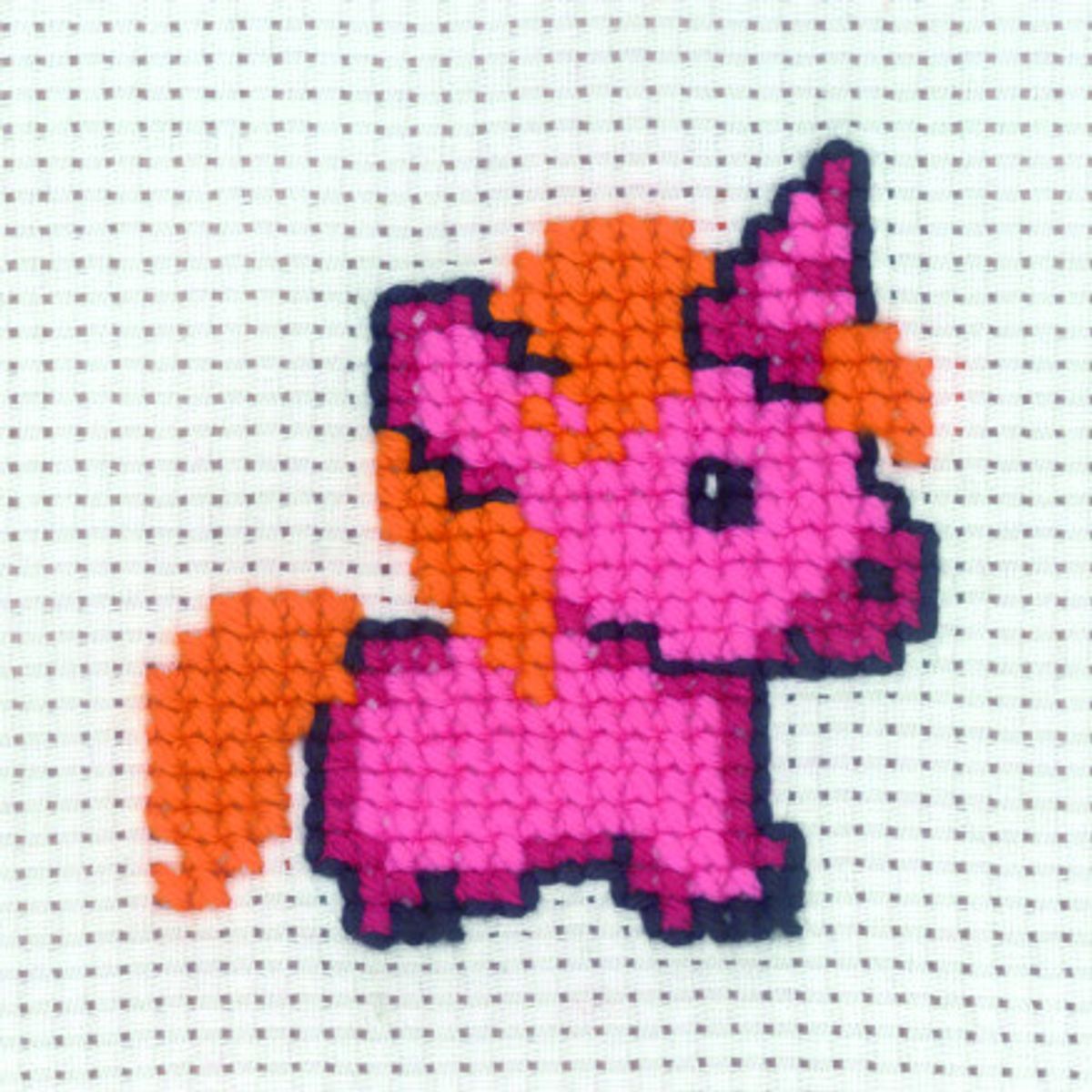 Permin Broderikit Unicorn rosa 8x8cm