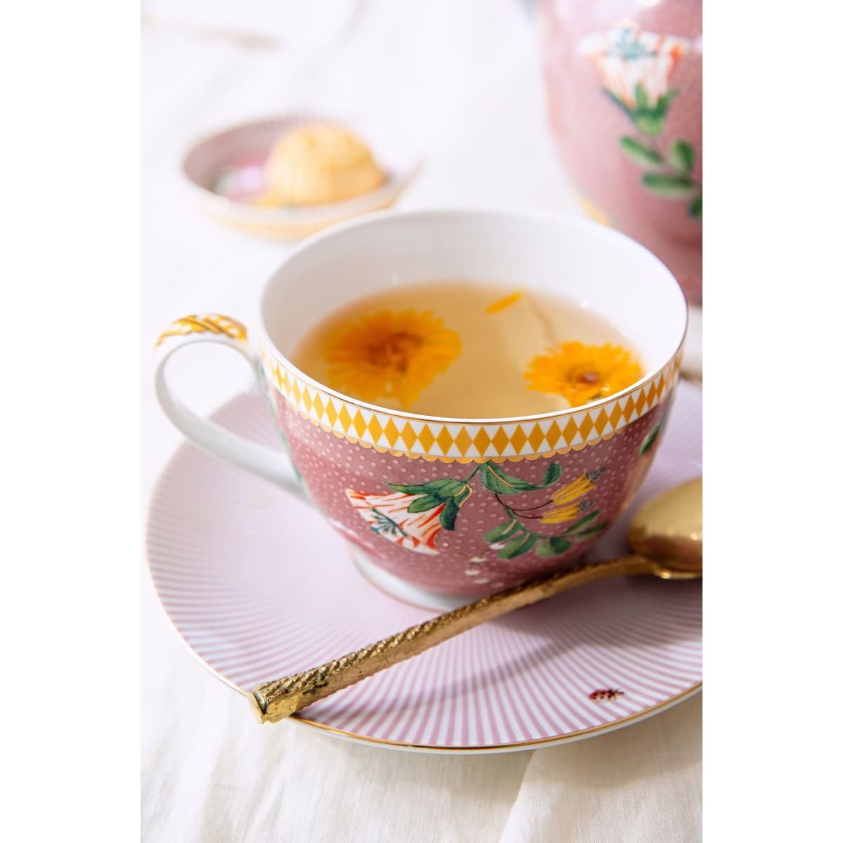 Cup & Saucer La Majorelle Pink 280ml