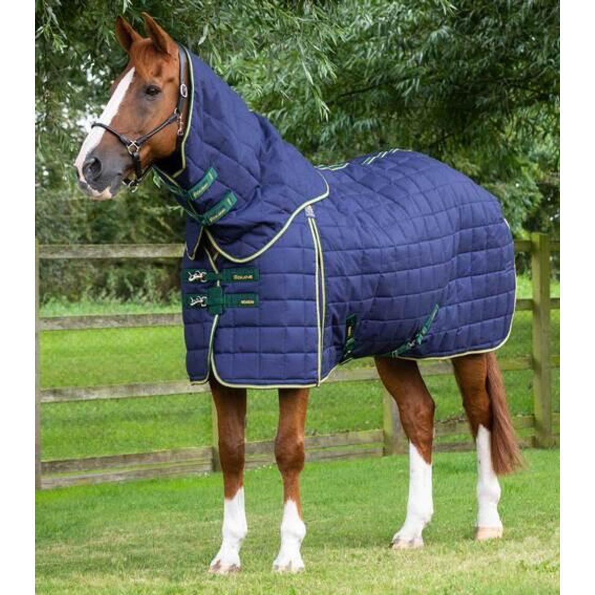 Premier Equine Lucanta 450g stalddækken med hals - Navy - 6,0 135cm