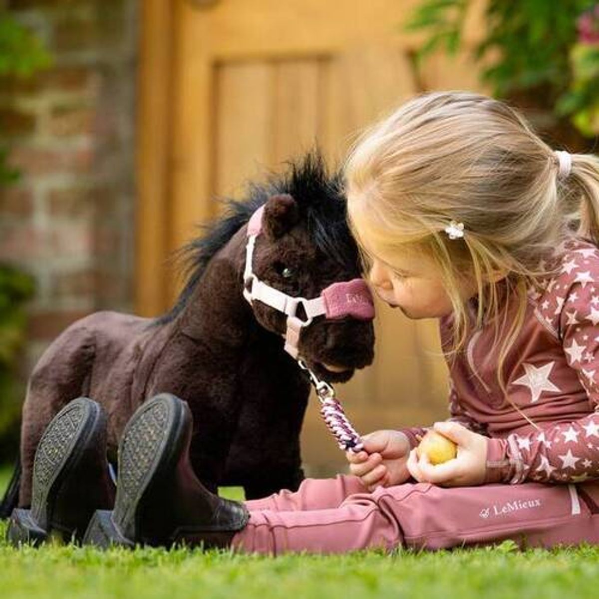 LeMieux Mini Toy Pony - Shetlandsponyen "Bubbles"