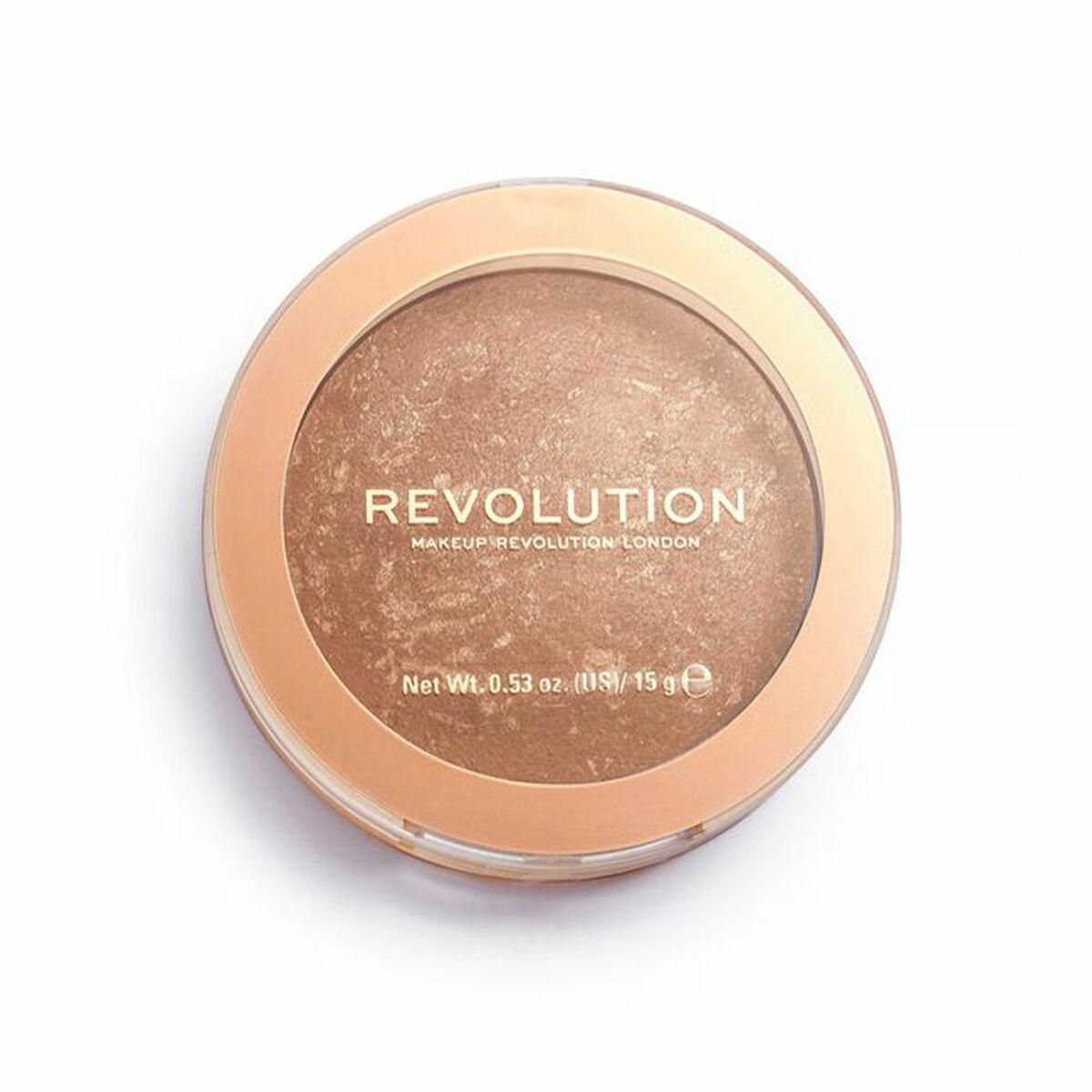 Lysreflekterende Revolution Make Up Reloaded long weekend 15 g