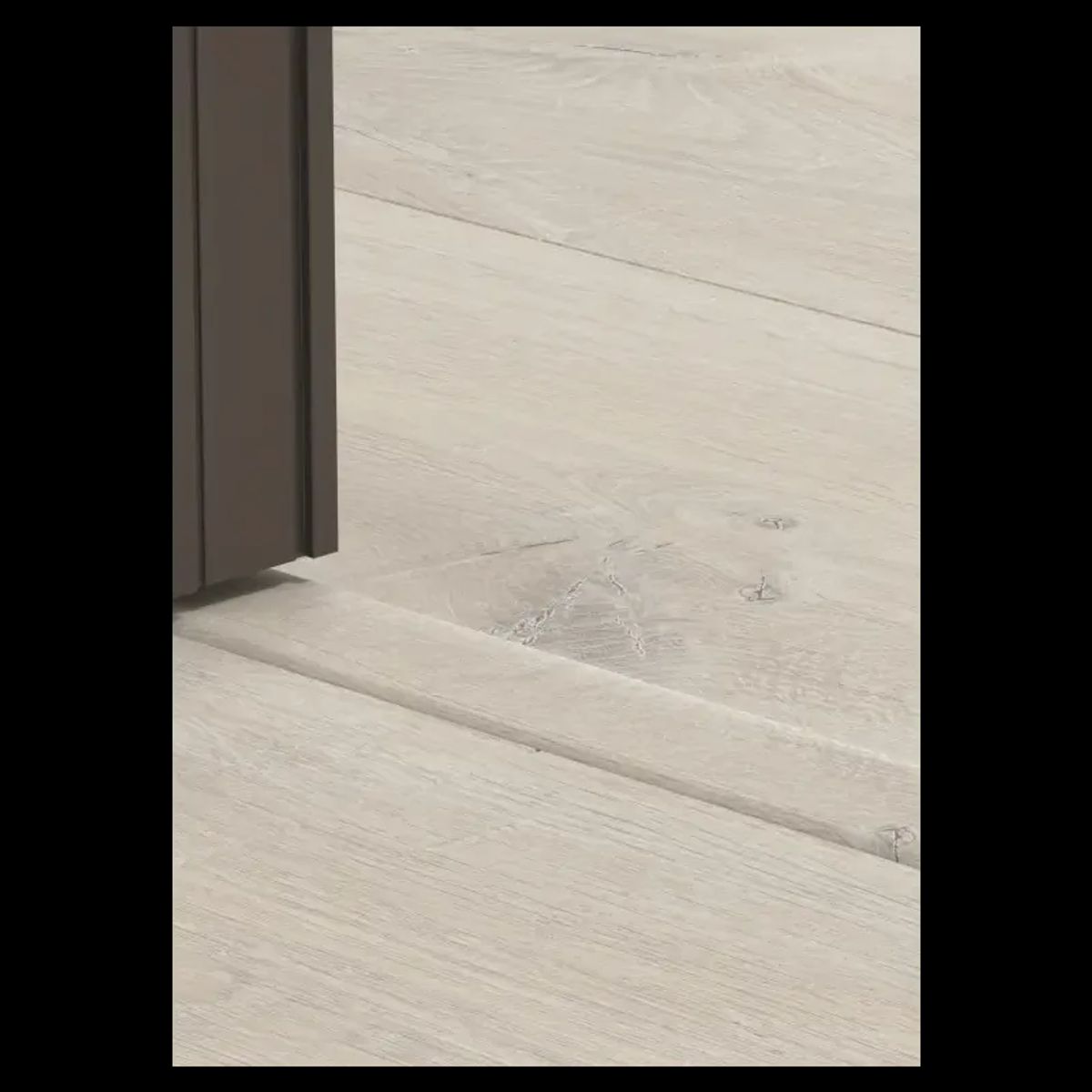 Pergo 5-i-1 Liste 8x45x2000mm Vinyl Pgvincp40200 Pearl Beach Oak