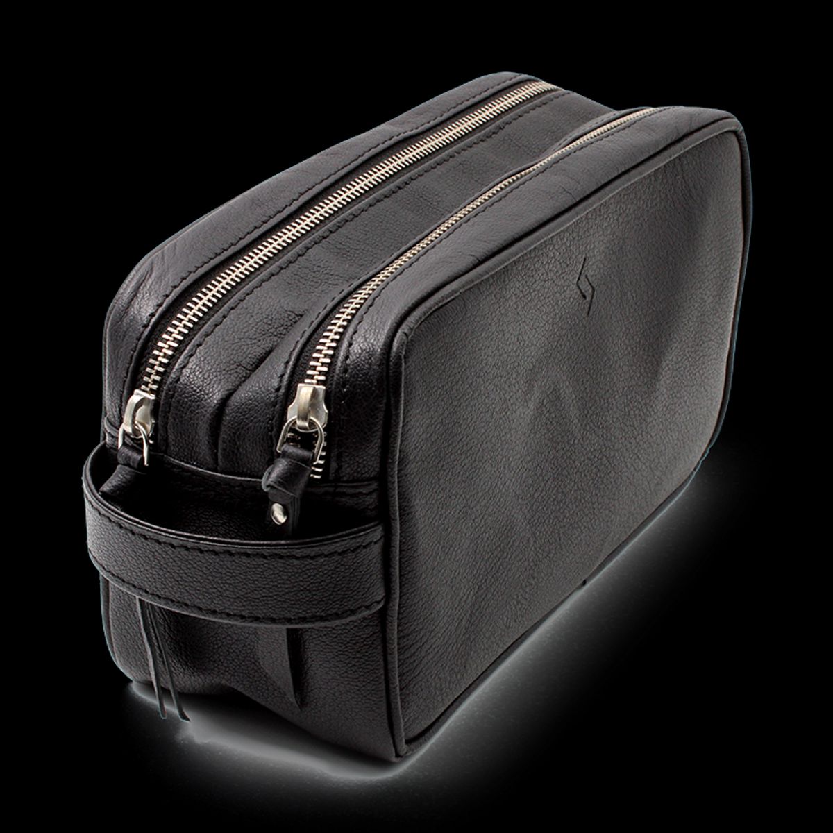 Njord Toilet Bag Goat Skin Black