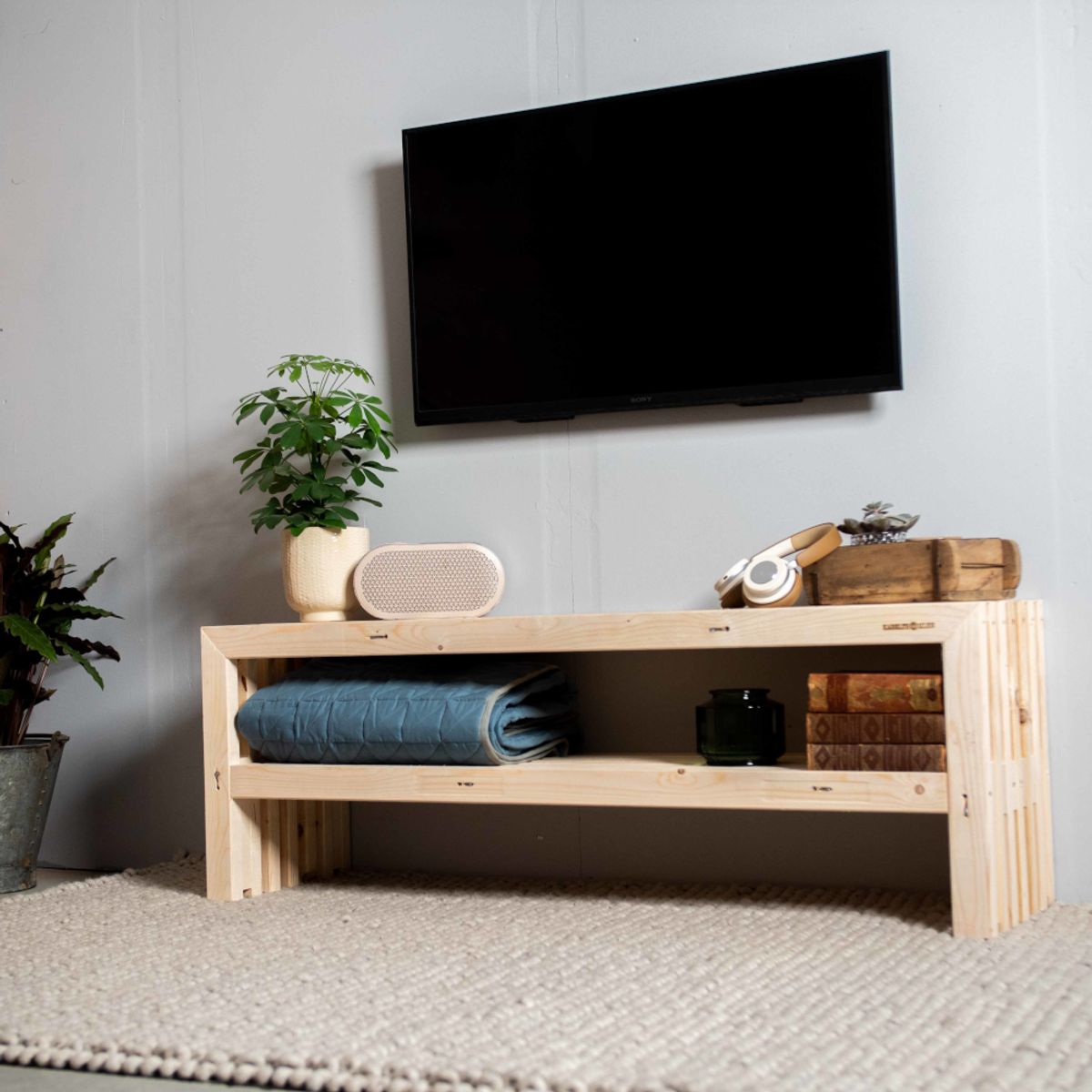 Tv Bord af Nye Traller | 100 cm / 40 cm