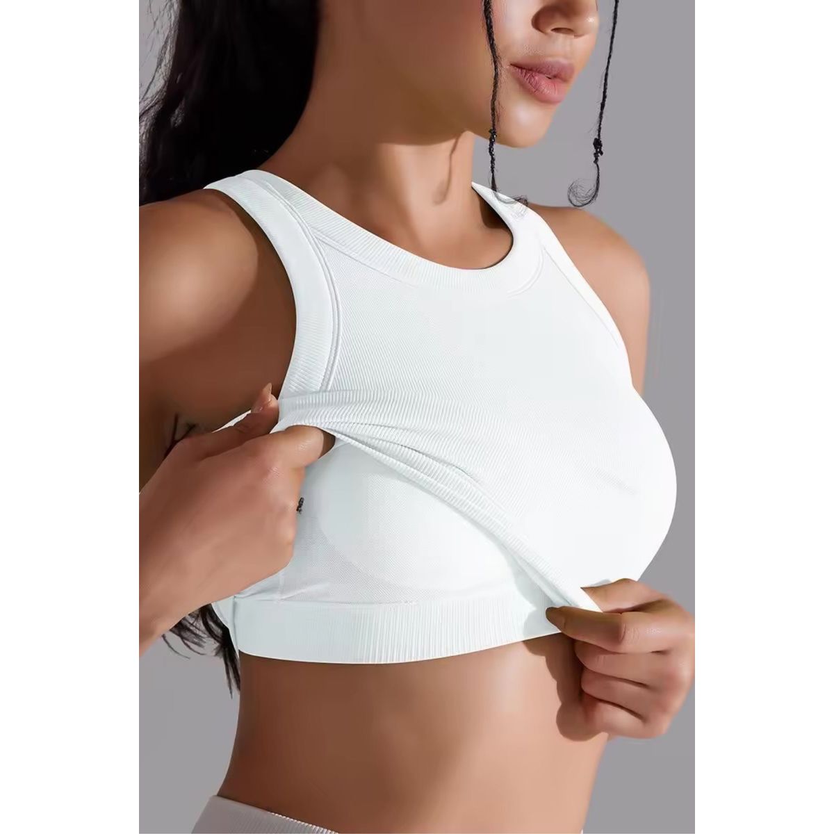 Crop top rund-hals / Indbyggede puder White - X-small-Small / White