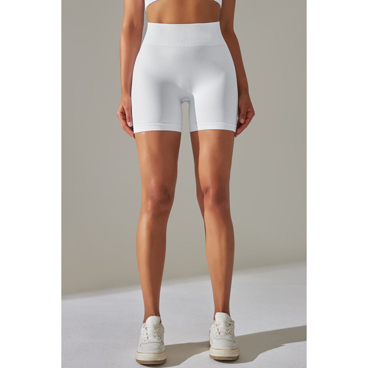 UltraFit scrunch Shorts White - Medium (M) / White