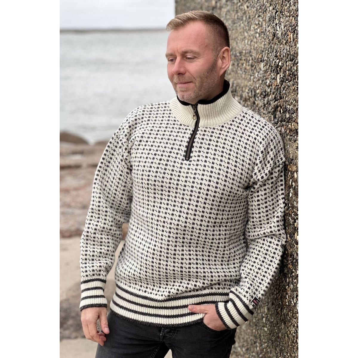 Charm - Islandsk Sweater 100% Uld M/lynlås - Hvid