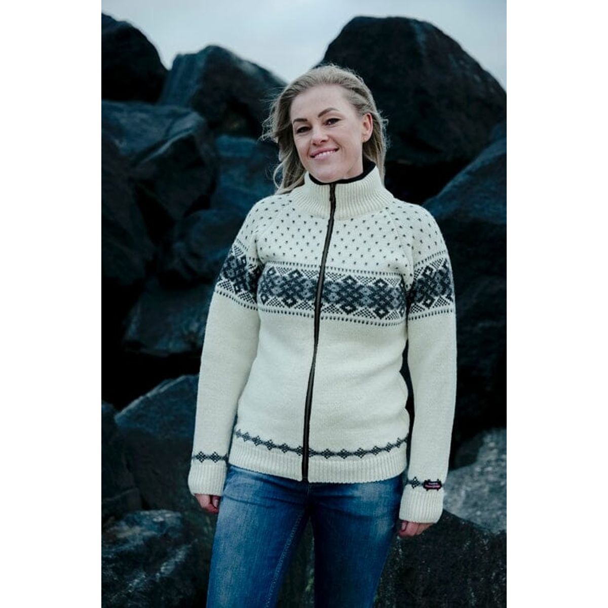 Charm - Ulden Strik Cardigan Fra Norge I 100% Ren Ny Uld