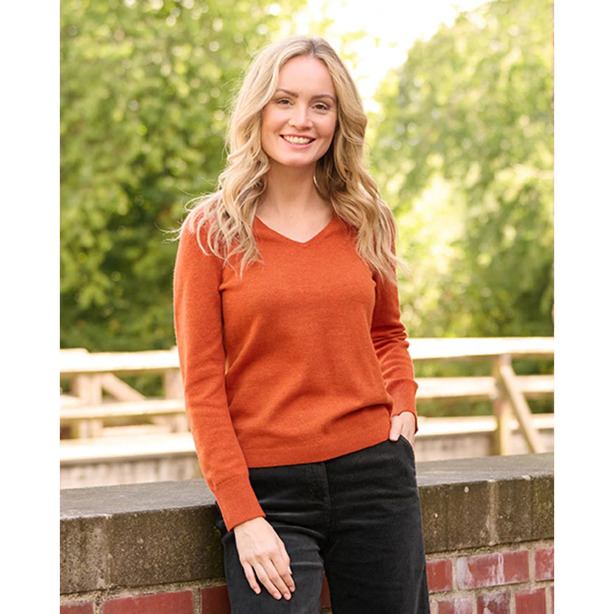 Mary ladies merino pullover, v-hals, burnt orange - 46