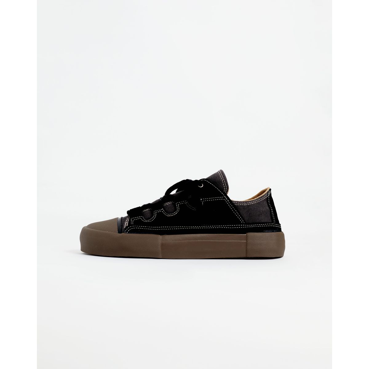 TARMAC CANVAS - QUARTZ BLACK - 46