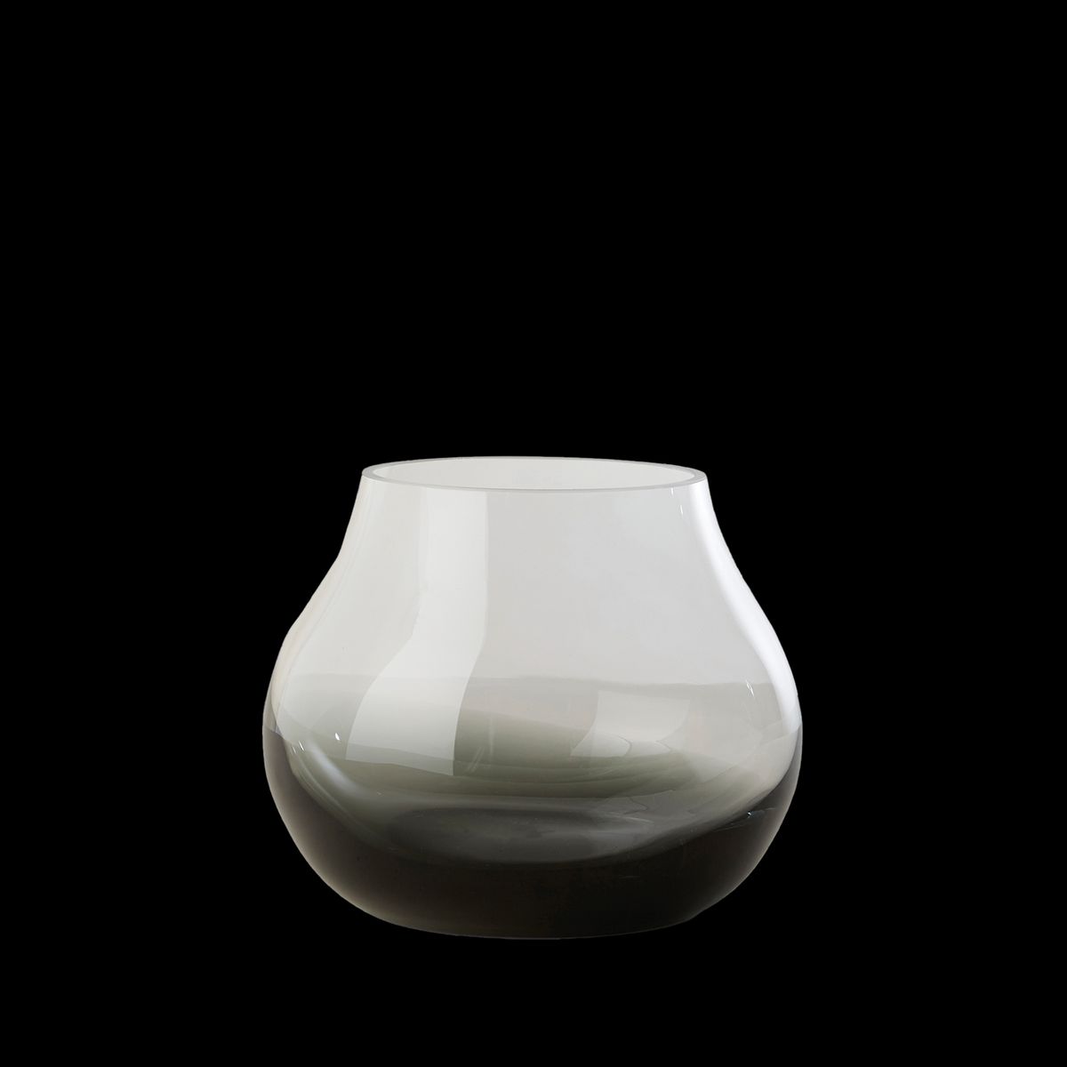 Flower Vase no. 23 - Smoked grey