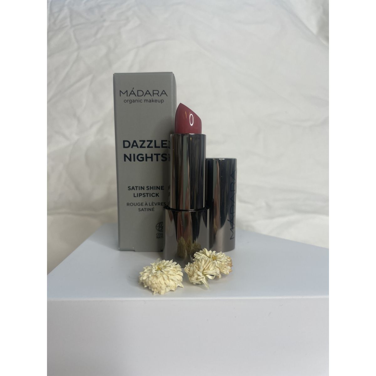 MADARA DAZZLE NIGHTS Satin Shine Lipstick, #501 FLATTERY