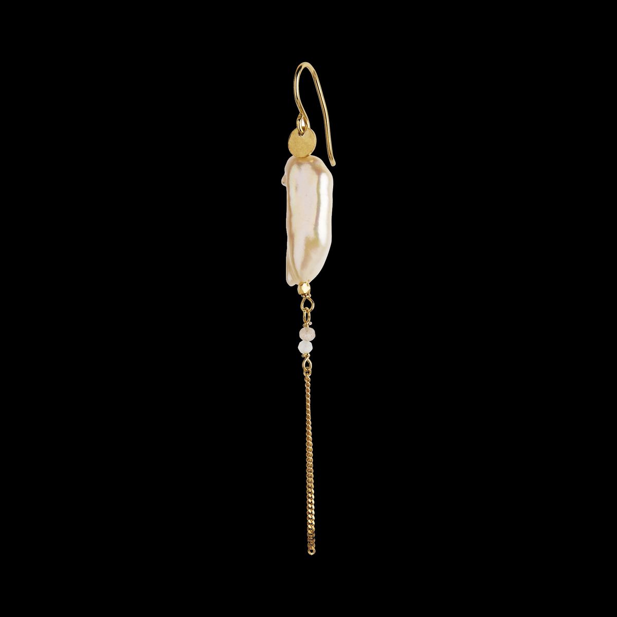 Long Baroque Pearl With Chain Earring White Sorbet