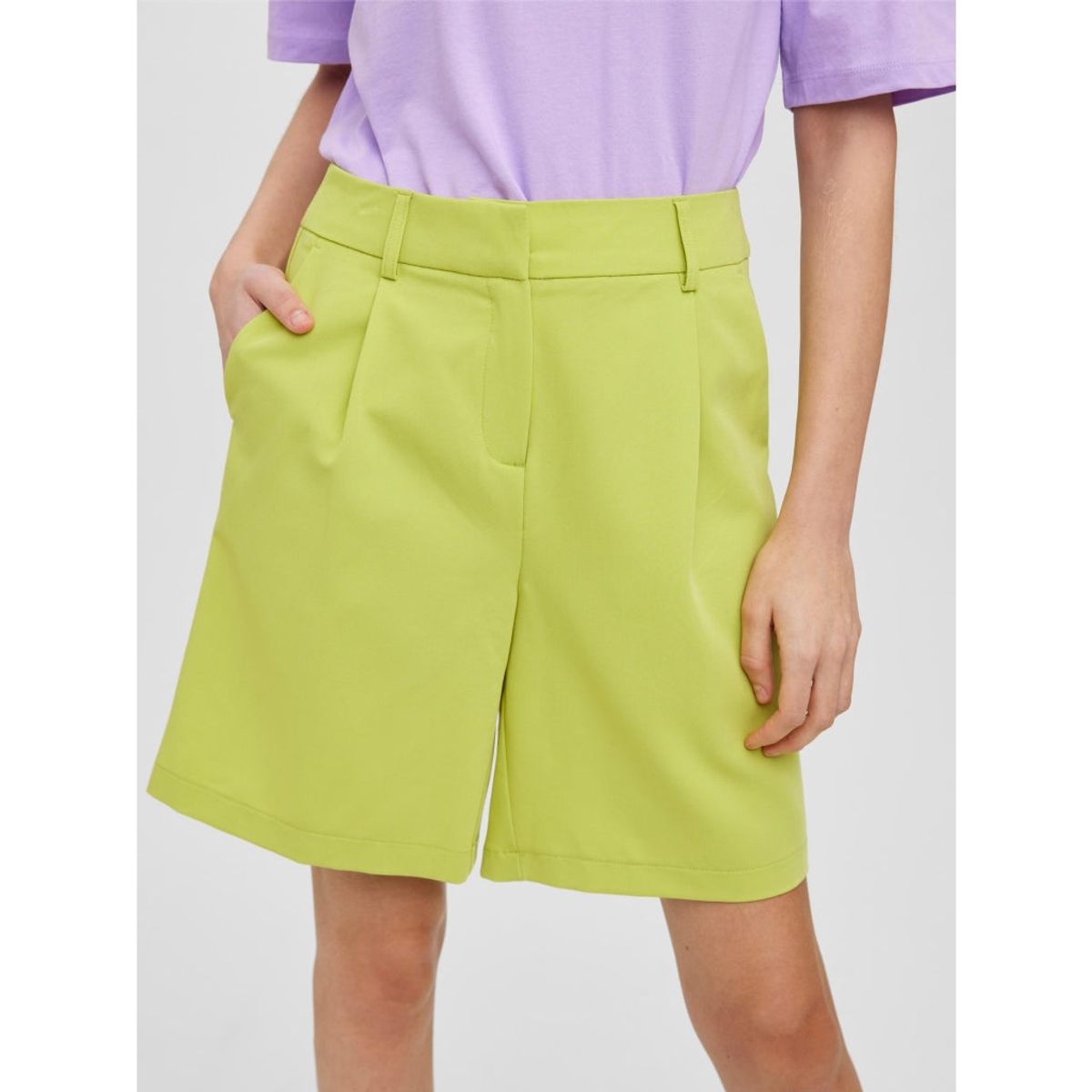 Vero Moda dame shorts VMZELDA - Green Oasis