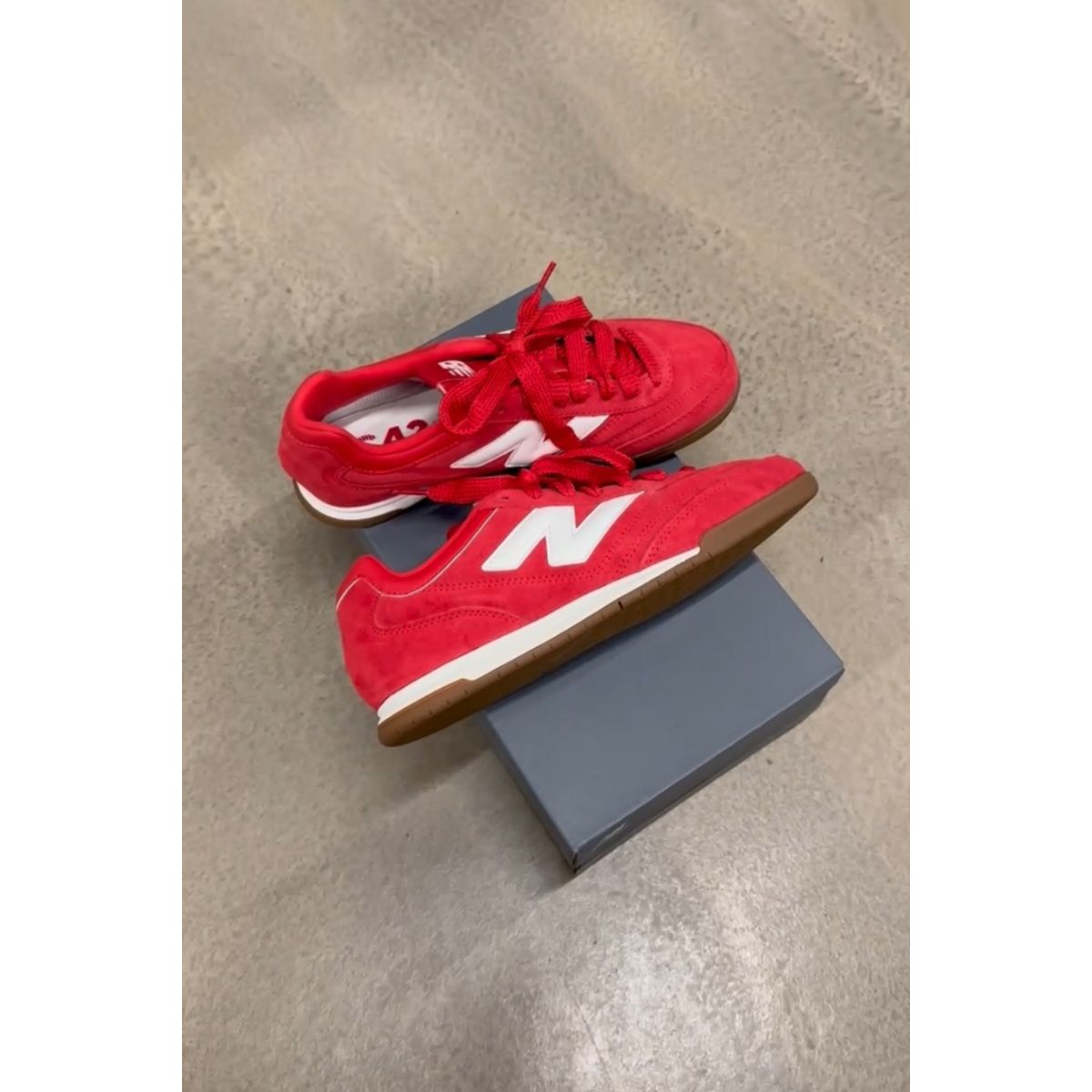 URC42ARS - Team Red/Sea Salt- New Balance - Rød 38