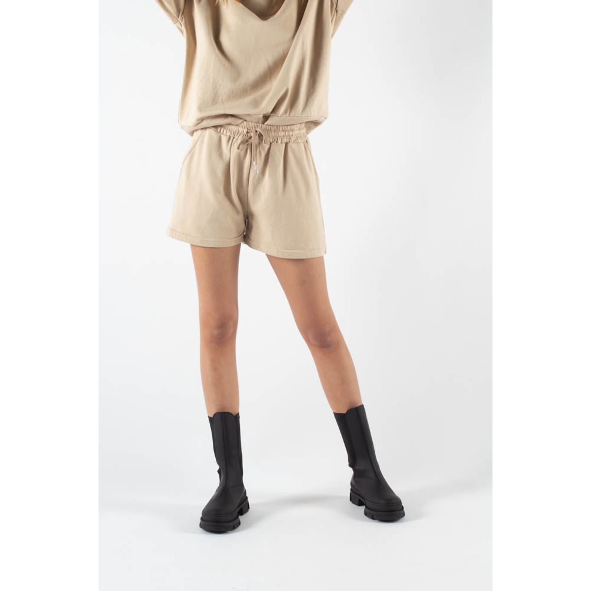 Calee Sweatshorts - Beige - irréel - Beige L