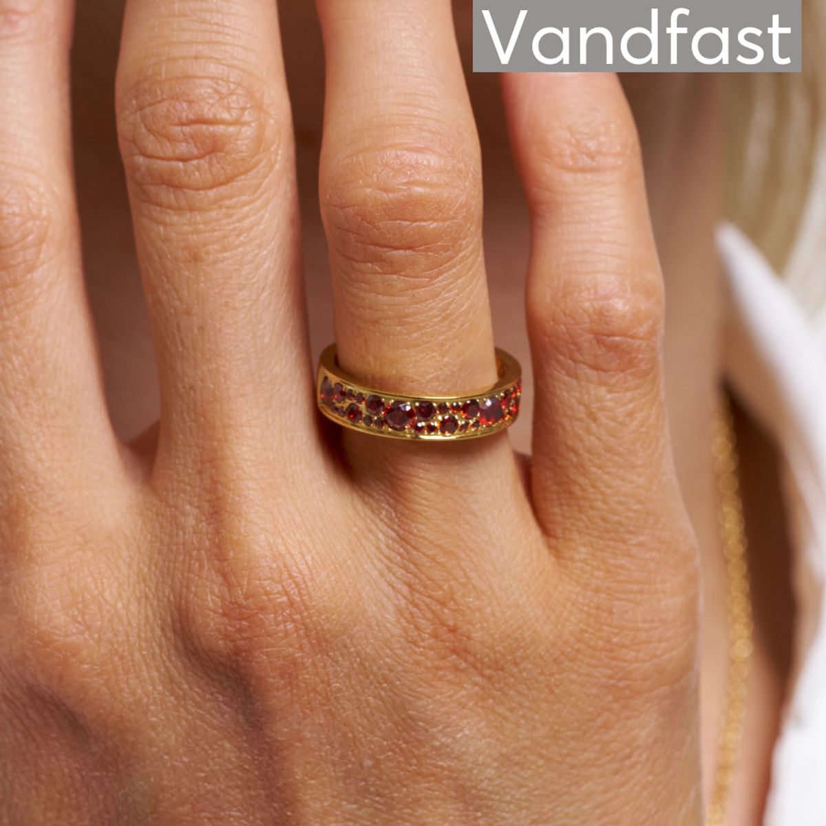 ANNEBRAUNER Sparkling Ring Rød - 48