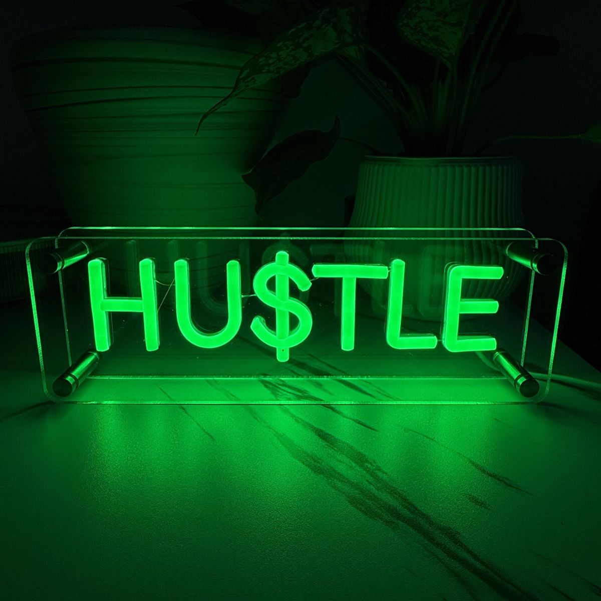 Lightish Hustle Led Neon Box Bordlampe