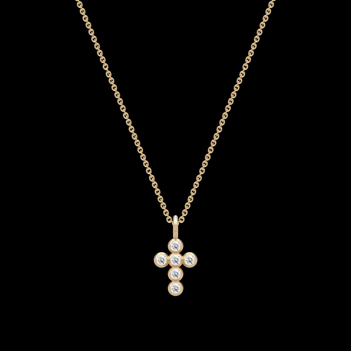 Diamond Cross and Classic Necklace Look Top Wesselton Diamond