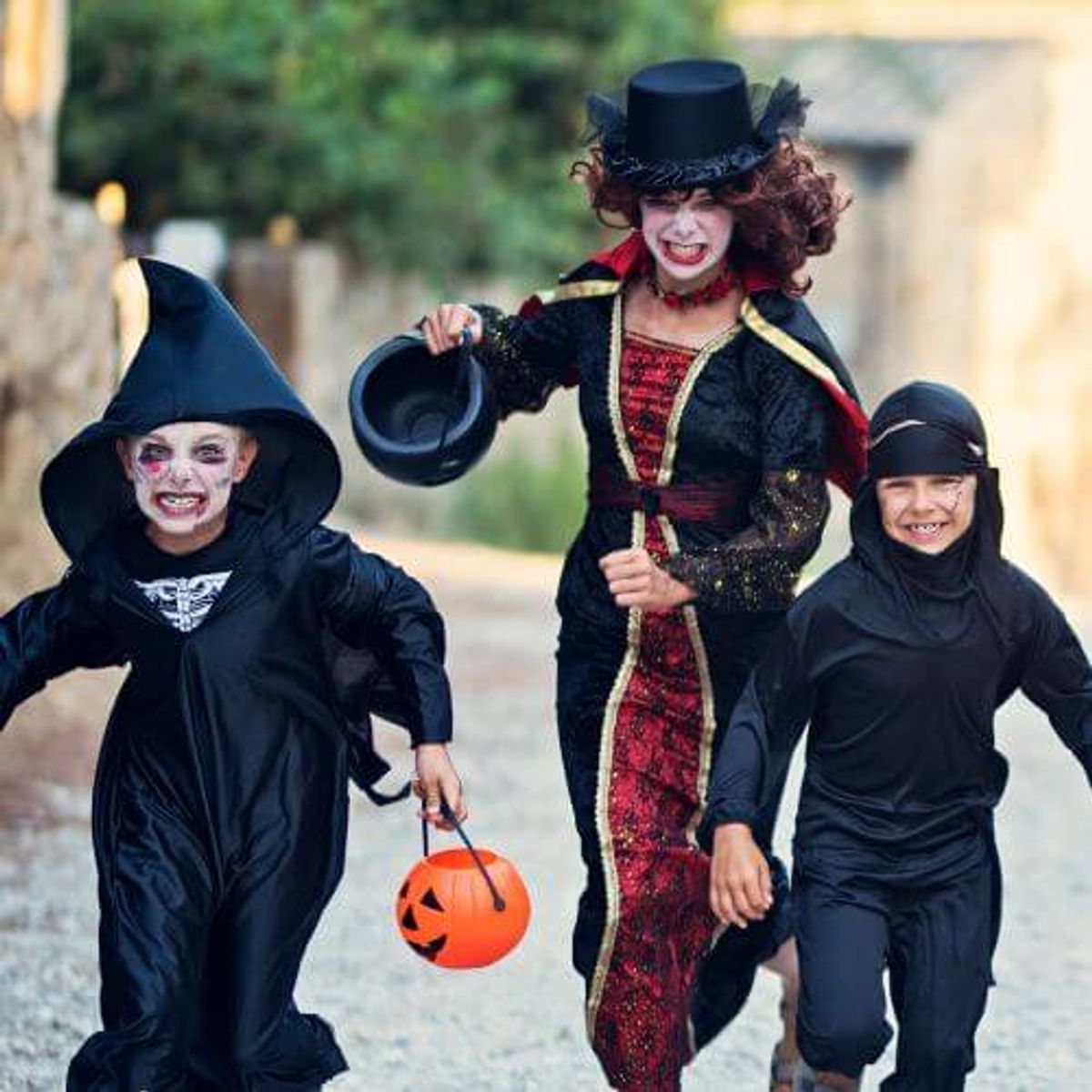 Nordic Simply - Skattejagt Halloween 7-10 år Print selv - Sæt uden invitationer