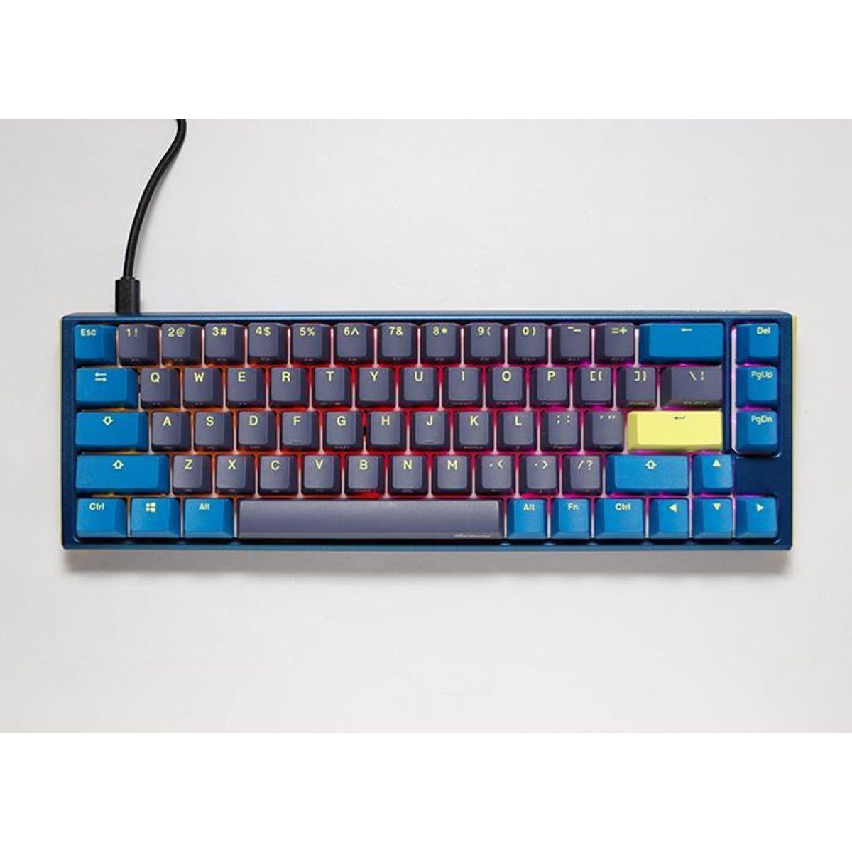 Ducky - One 3 Daybreak Nordic Layout SF 65% Cherry Red