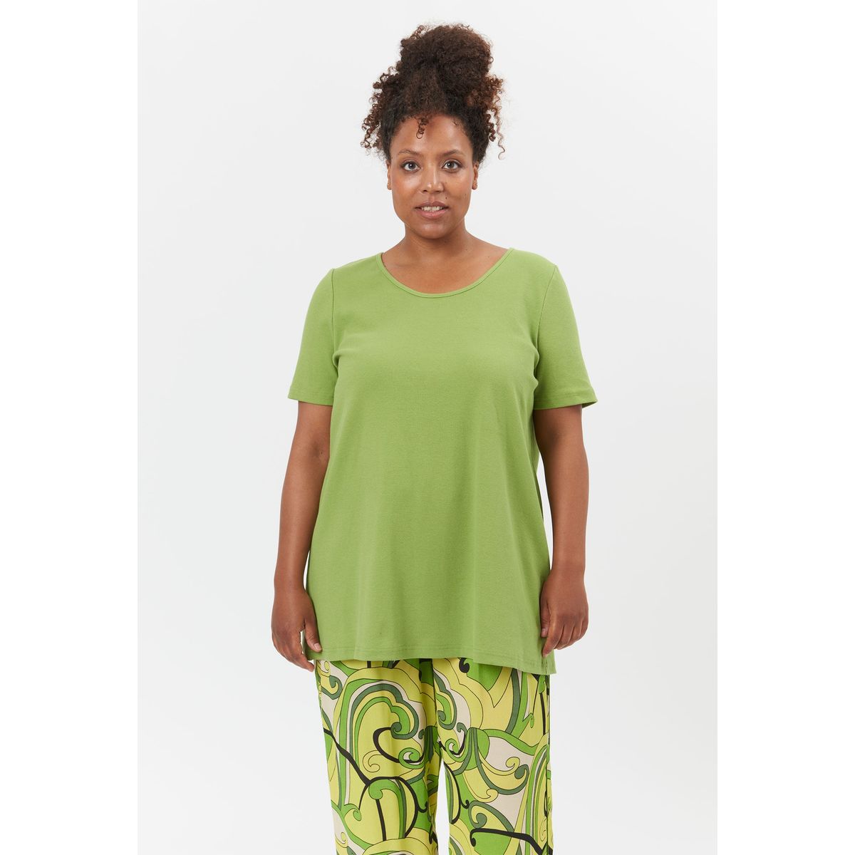 Adia - T-shirt - Adbeverly - Daiquiri Green - M/46-48