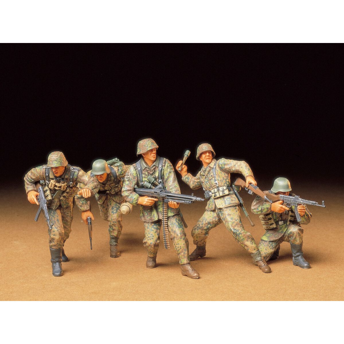 Tamiya - Tysk Frontlinje Infanteri Soldater Figurer - 1:35 - 35196