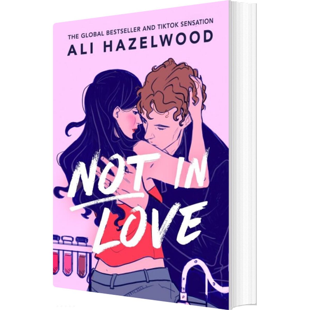 Not In Love - Ali Hazelwood - English Book