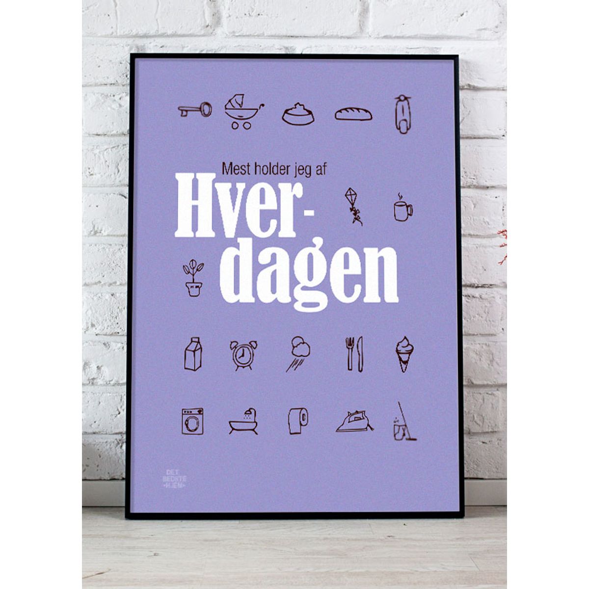 Hverdagen-plakat (lilla) - Download PDF og print selv i mange formater kr. 299