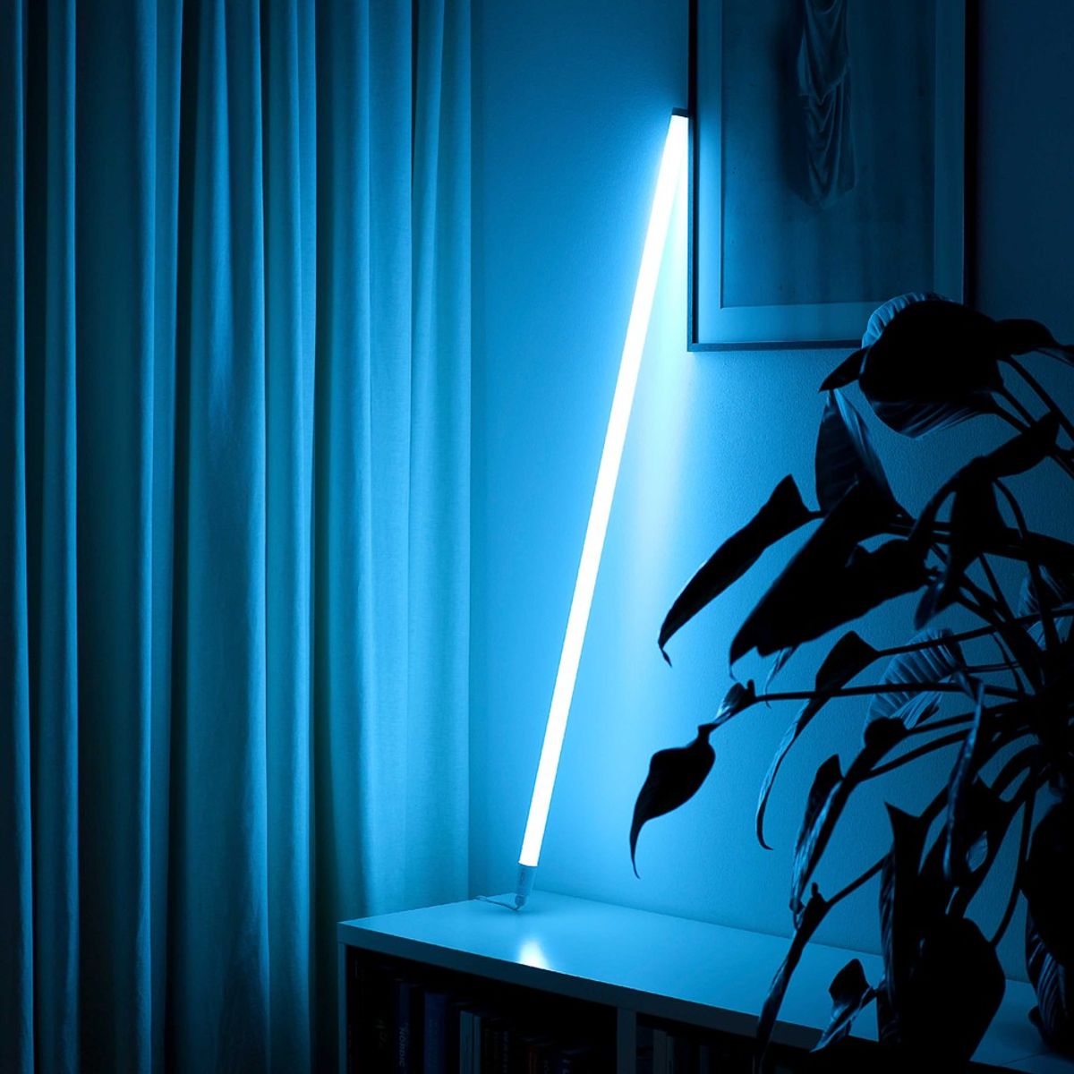 LEDlife Neon Tube LED 120 cm, Lyseblå - Designer rør, inkl. ledning