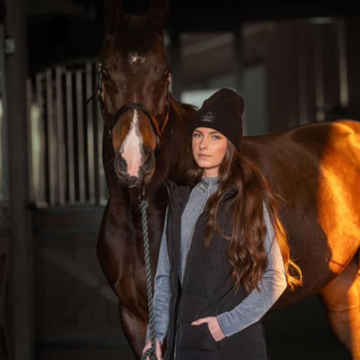 Equipage "Shirley" Lang Vest | Grå