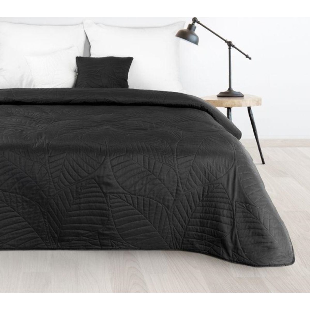 Eurofirany Design 91 Boni / 6 Sengetæppe, Varmpresset Quiltet Med Bladmønster, 170X210 Cm, Farve: Sort Sengetæppe